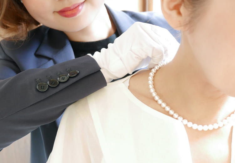 お客さまと共に、心をカタチに。