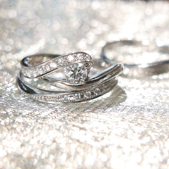 イサロイ「ブライダルリングCeleste 空」